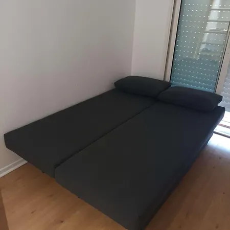 Appartamento B087 Agreable Studio Proche Du Centre Avec Terrasse